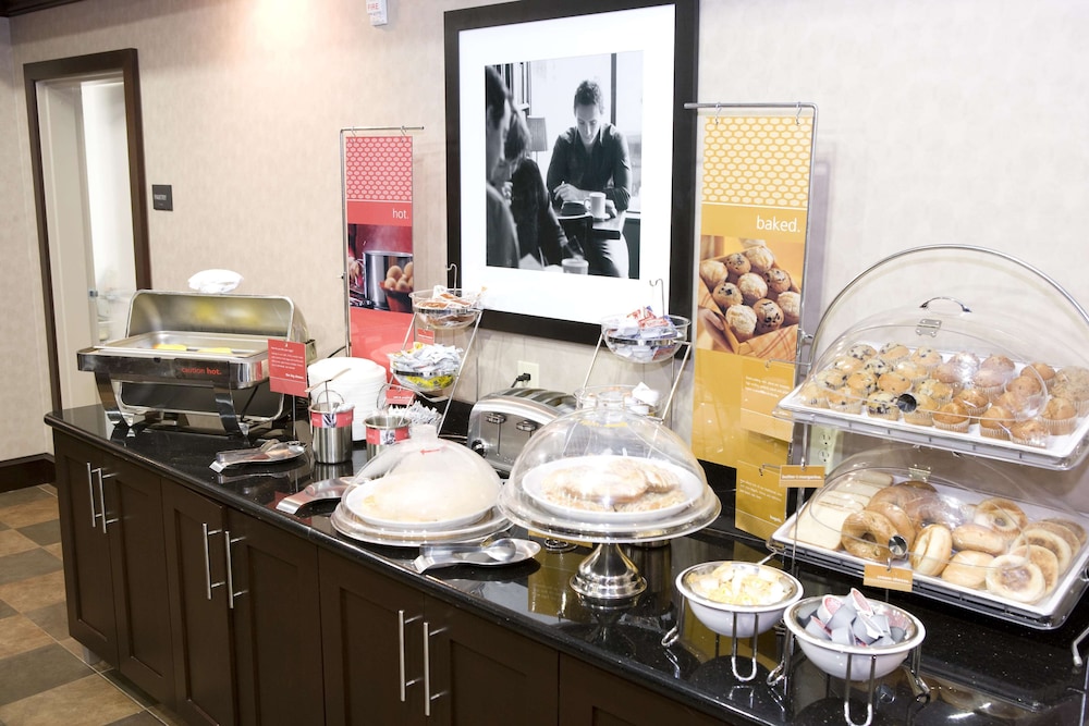 Hampton Inn Suites Mount Pleasant 43/61