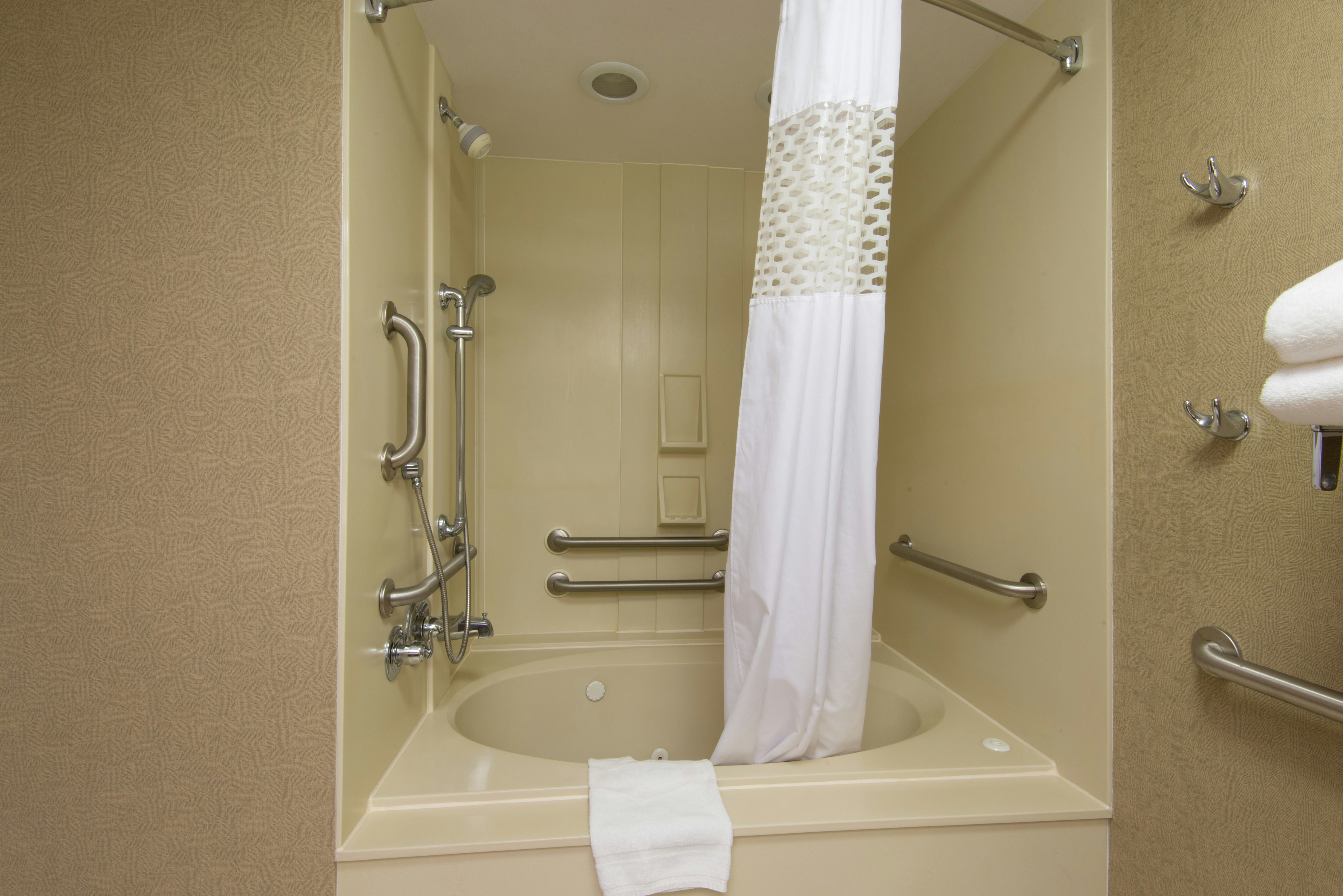 Hampton Inn Wilkesboro 49/50
