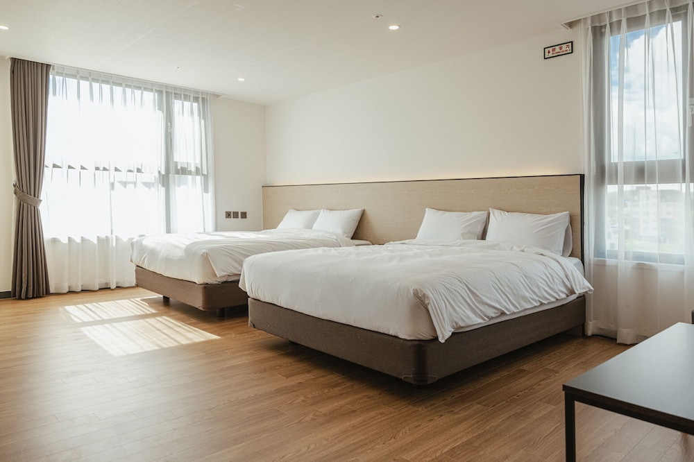LeMain Hotel Seogwipo 11/39