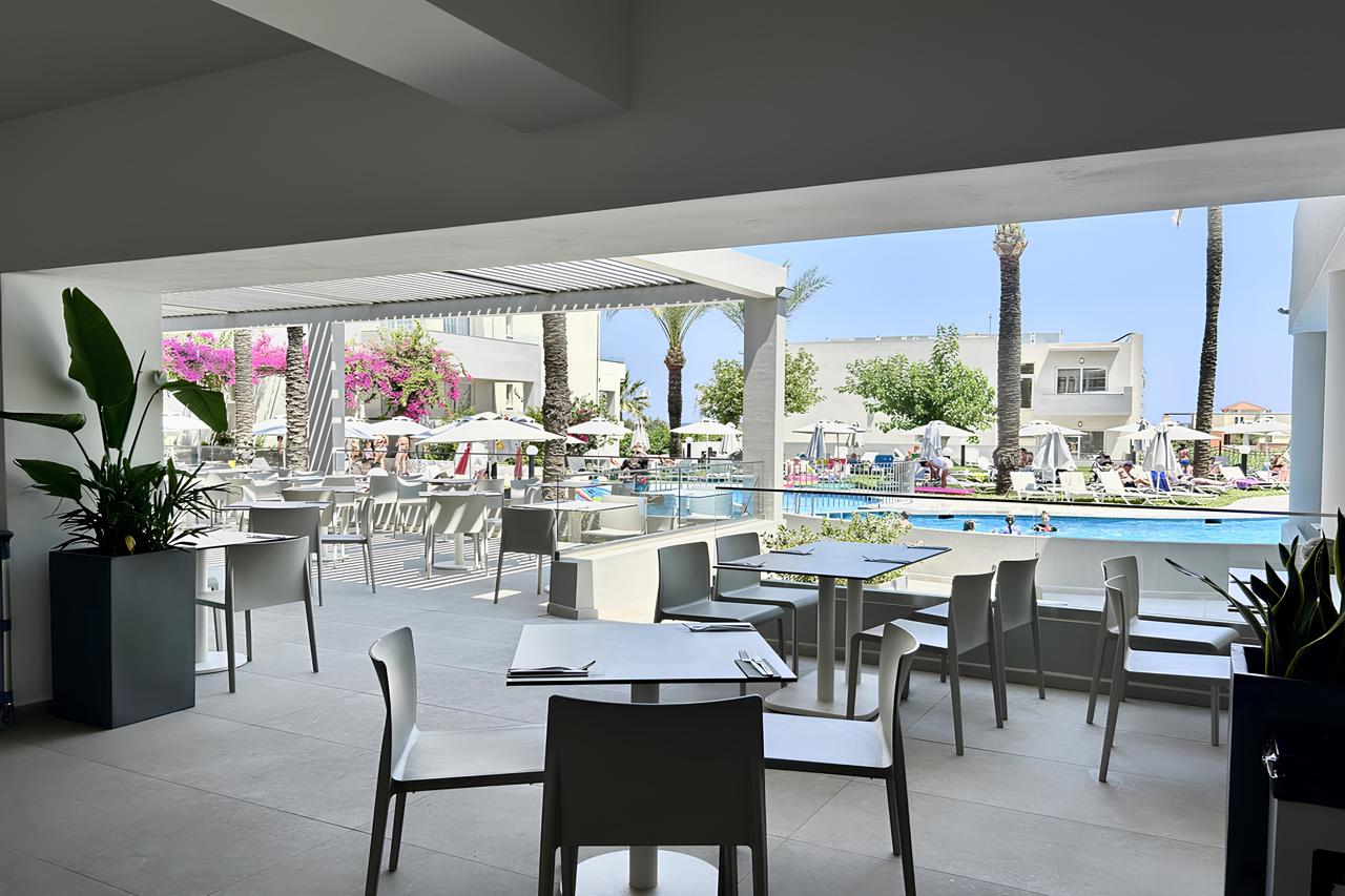 Selini Suites and Waterpark 35/38