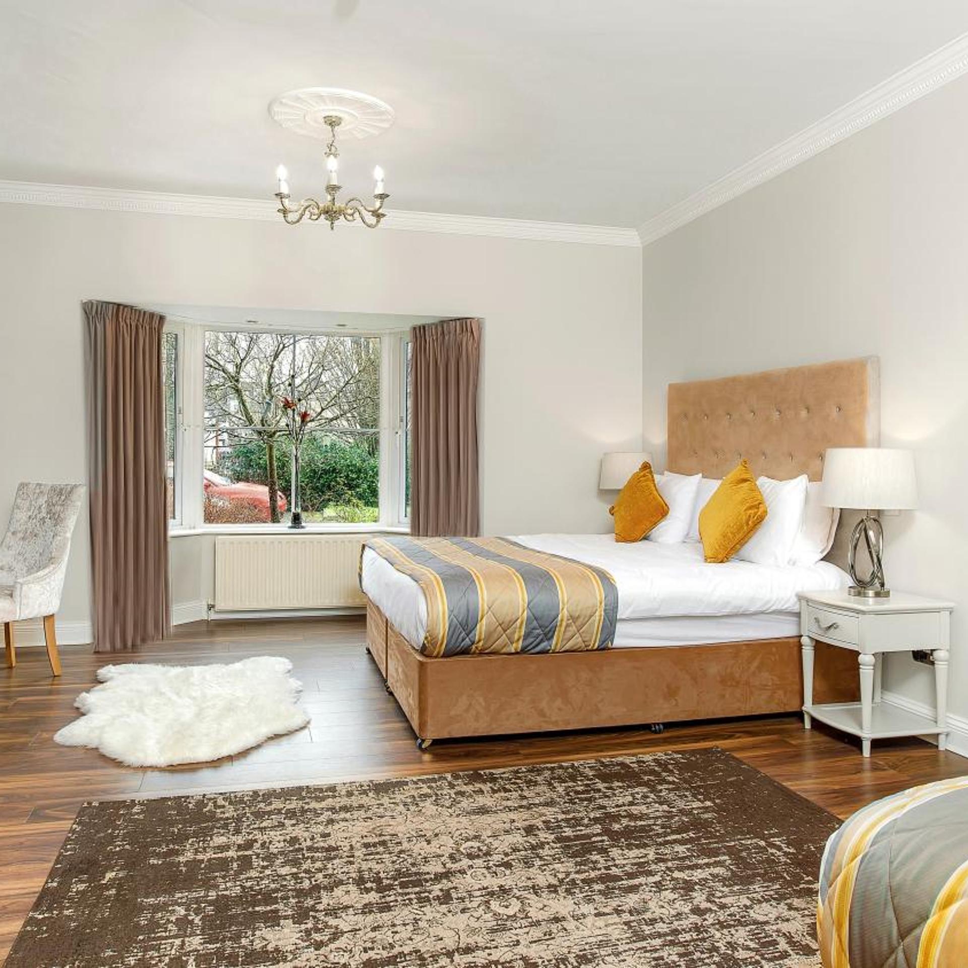 Home, Suite