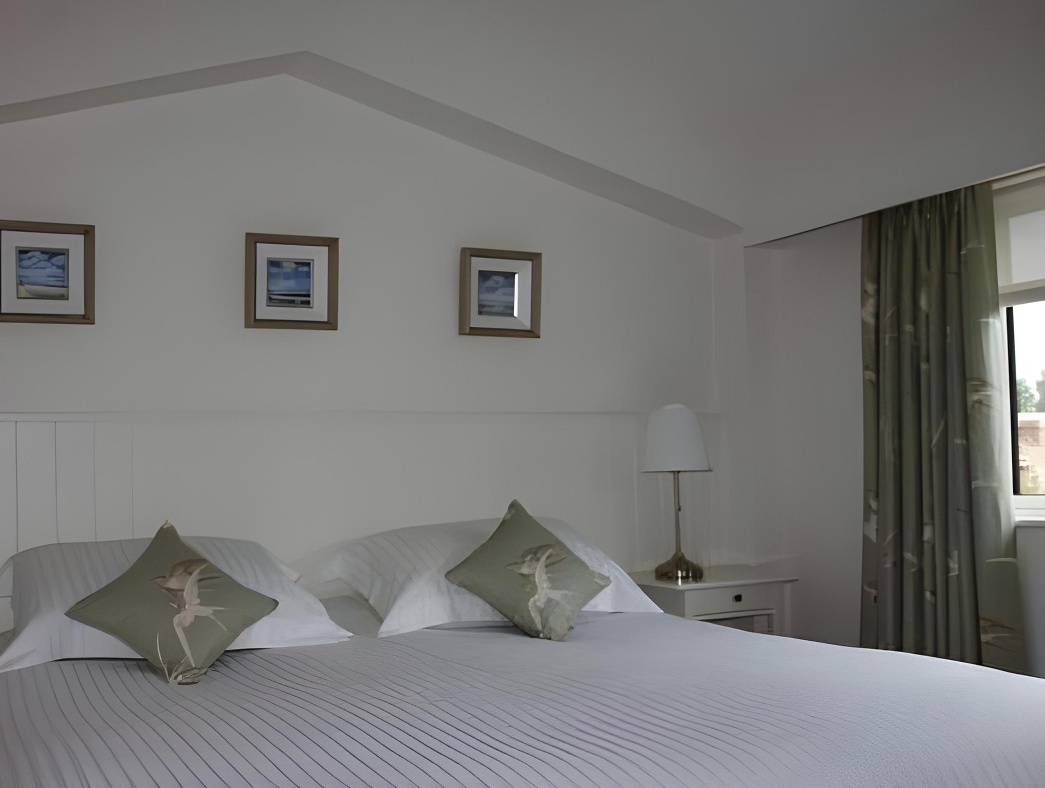Room at Ommaroo Hotel, ST HELIER JERSEY - UK