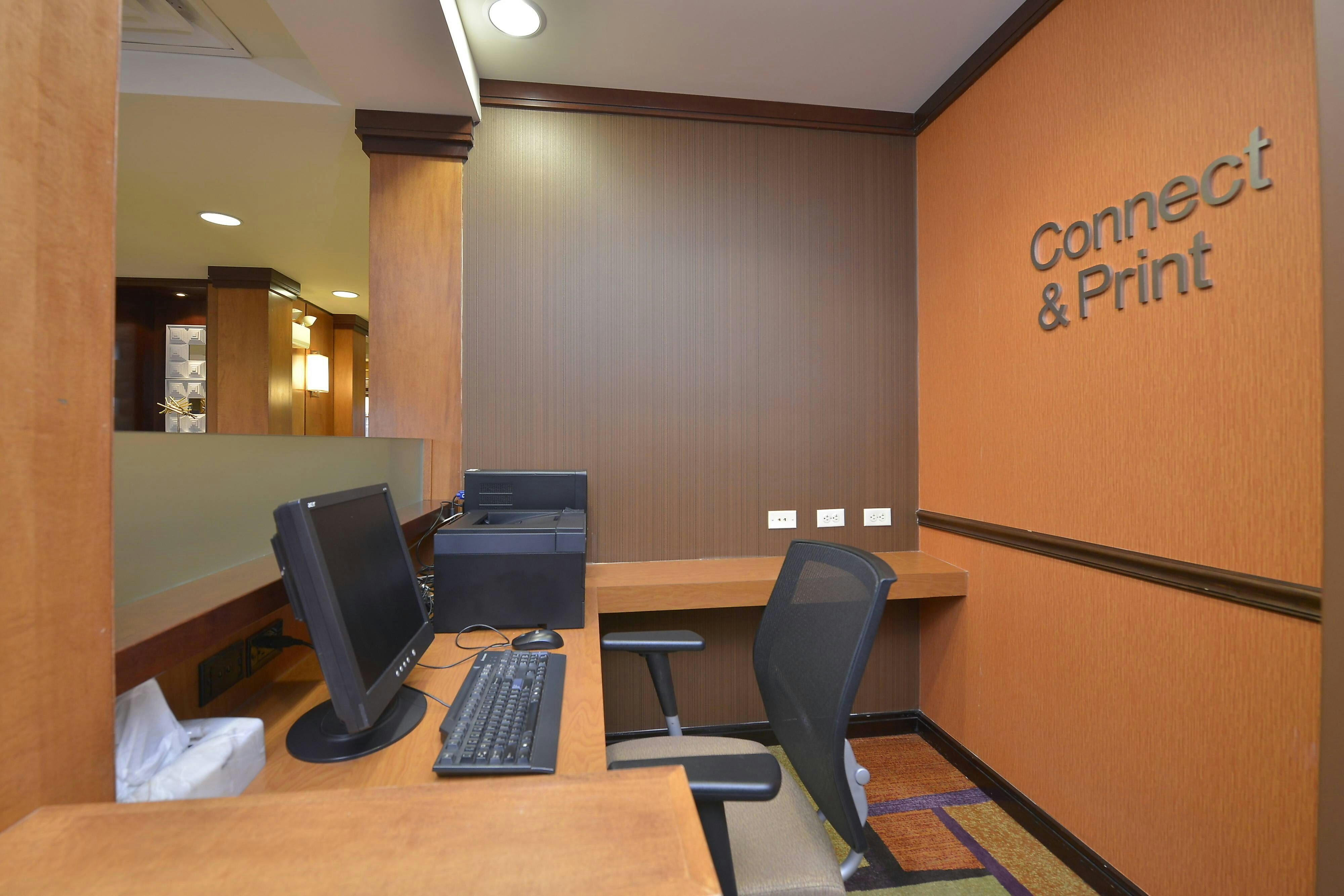 Fairfield Inn Suites By Marriott Williamsport 10/11