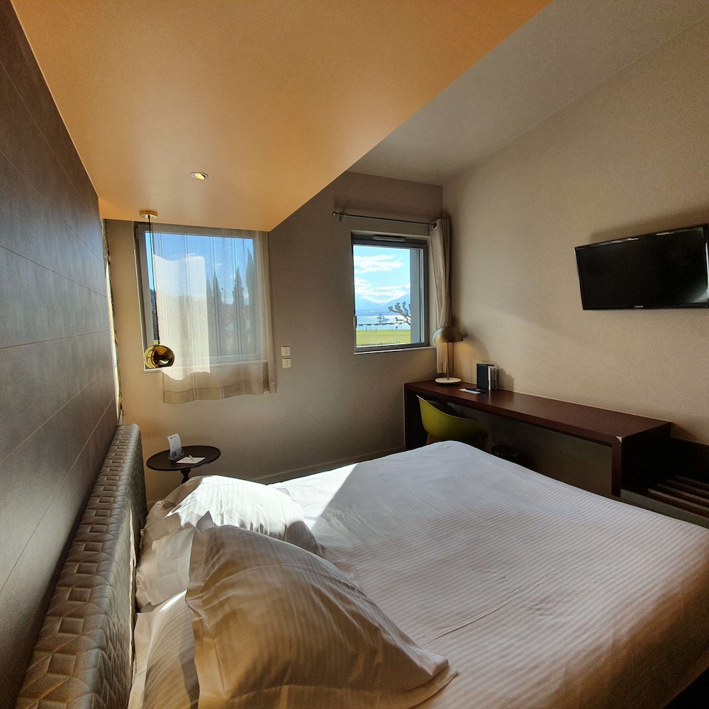 Best Western Hotel Aquakub, Aix-les-bains 9/49