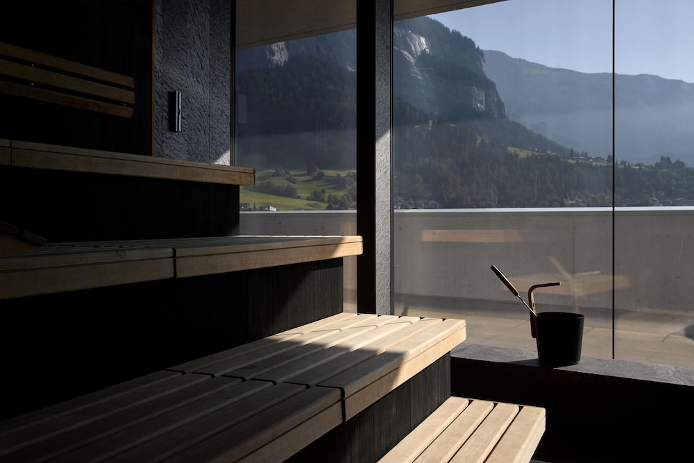 Me and All Hotel Flims, by Hyatt 34/62