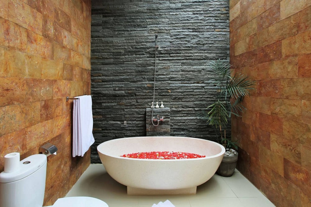 Uma Padi Villa 50/75