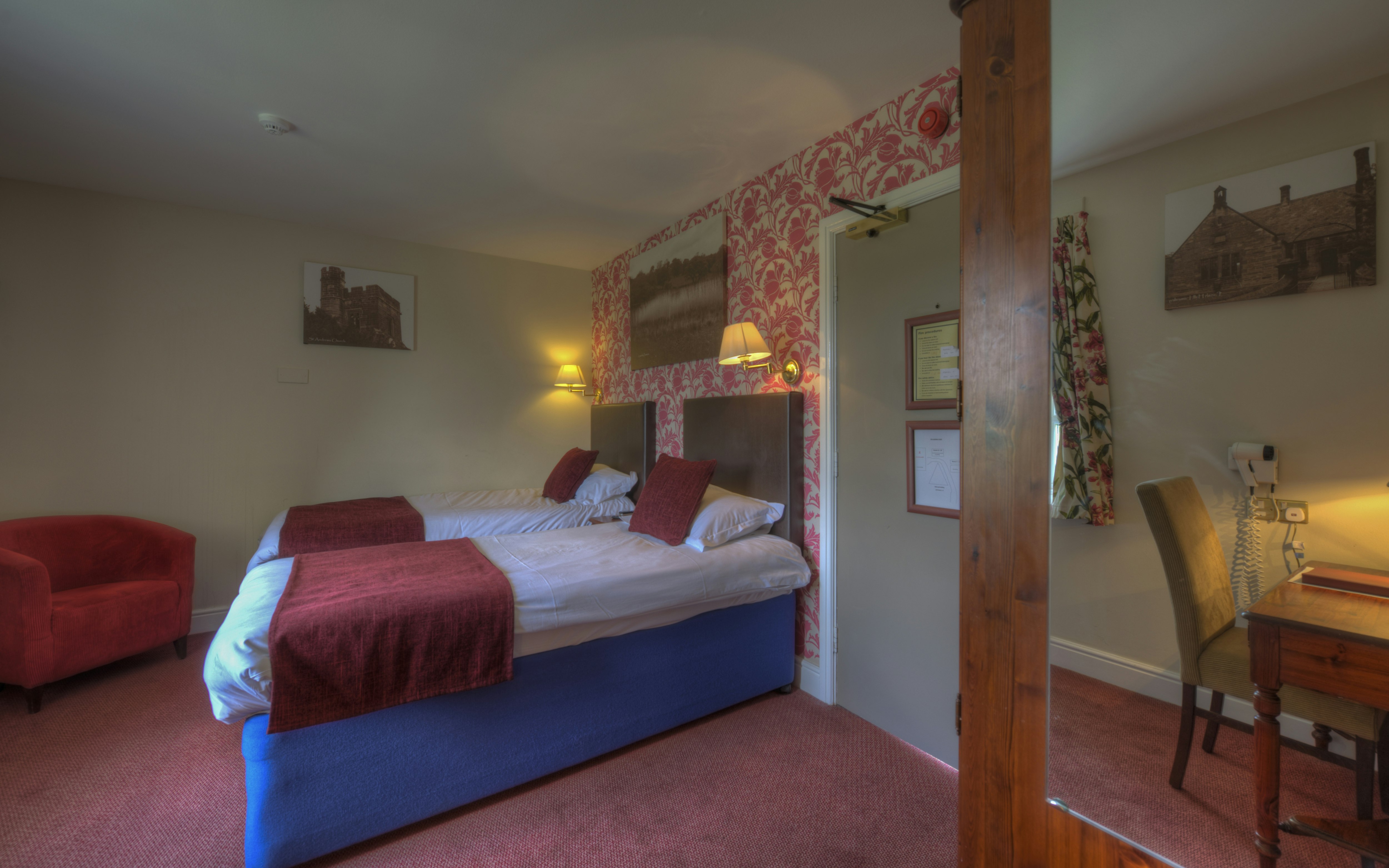 Ravensworth Arms Hotel 8/39