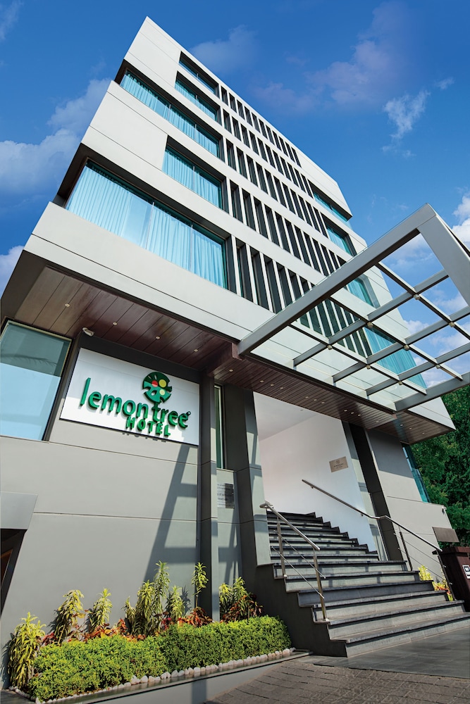 Lemon Tree Hotel Vadodara 4/40