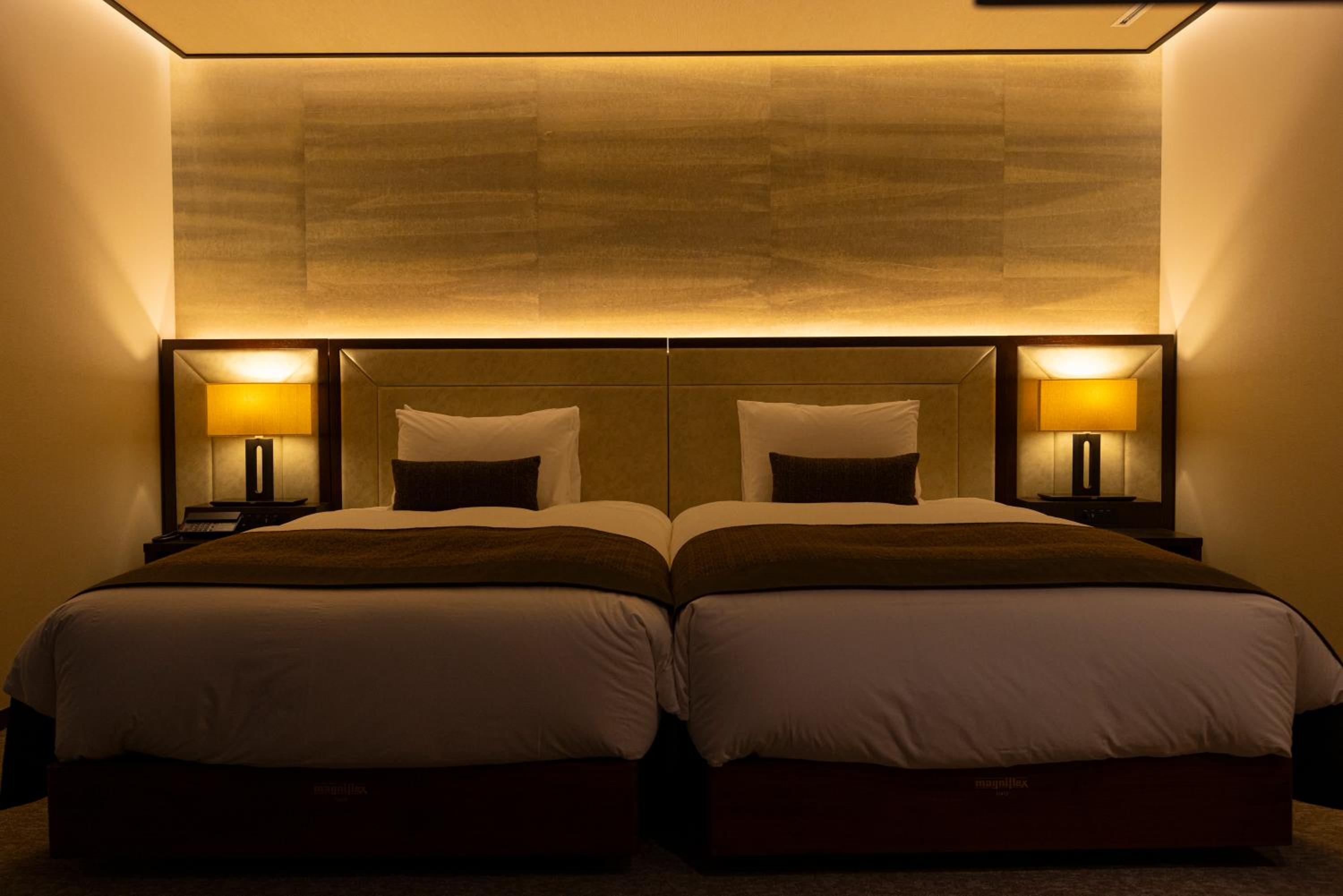 Premier, Suite, Forest Wing