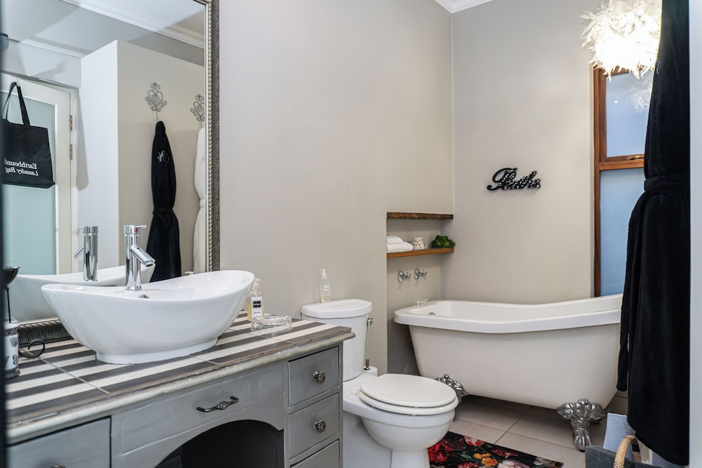 Earthbound B&B 49/50