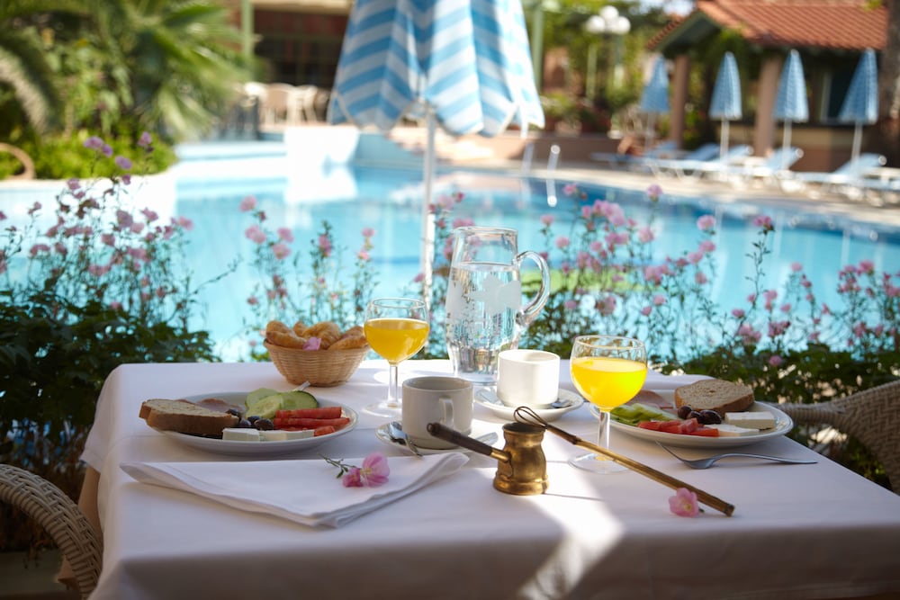 Samaina Inn Hotel 33/50