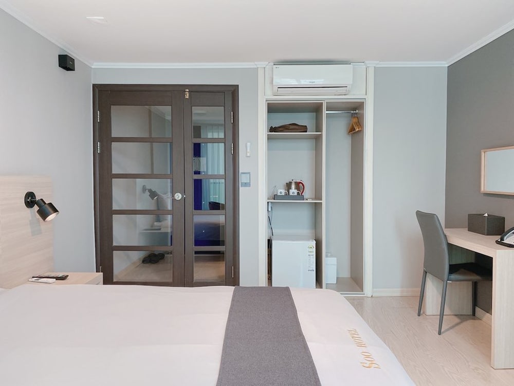 Gyeongpo Soo Hotel 33/68