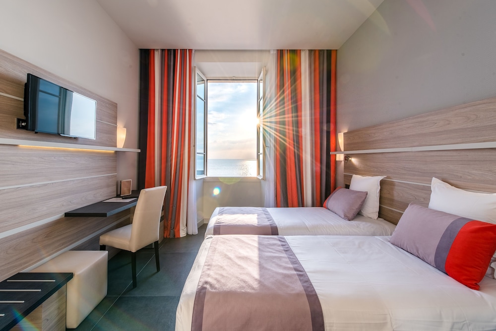 Le Saint Paul Hotel 13/50