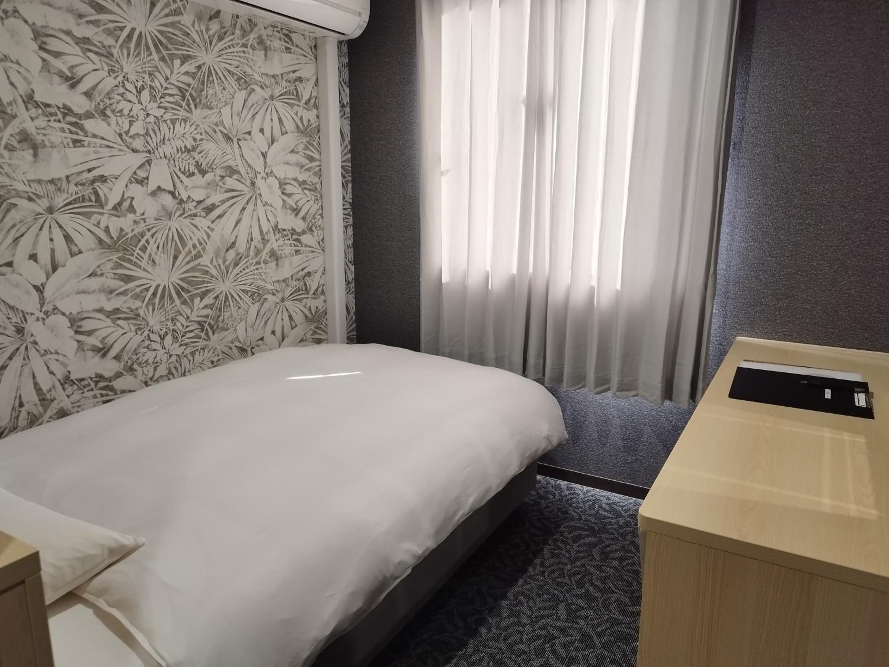 Renovated, Economy, Single, Shared Bathroom