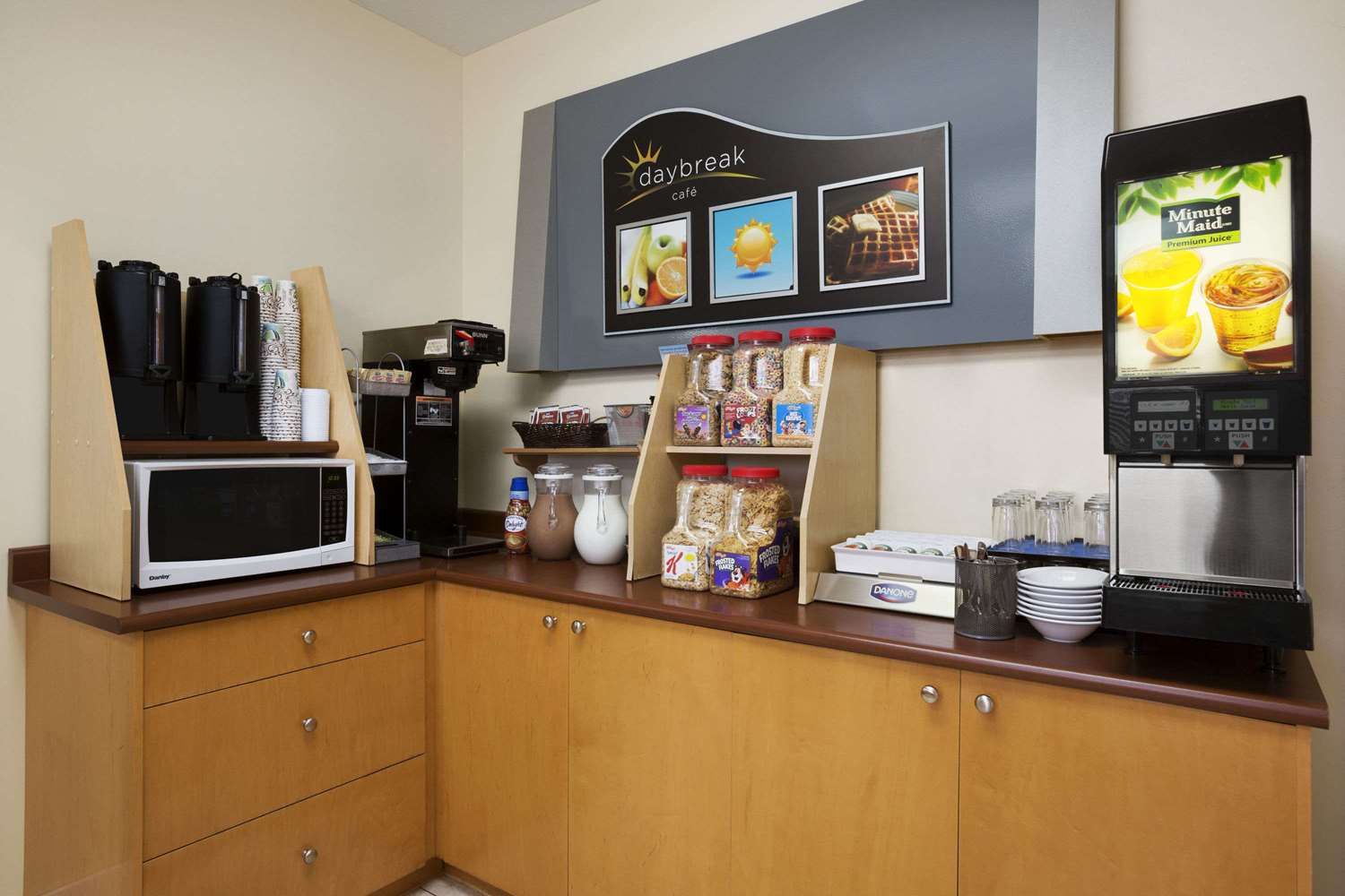Days Inn by Wyndham Dawson Creek 33/40