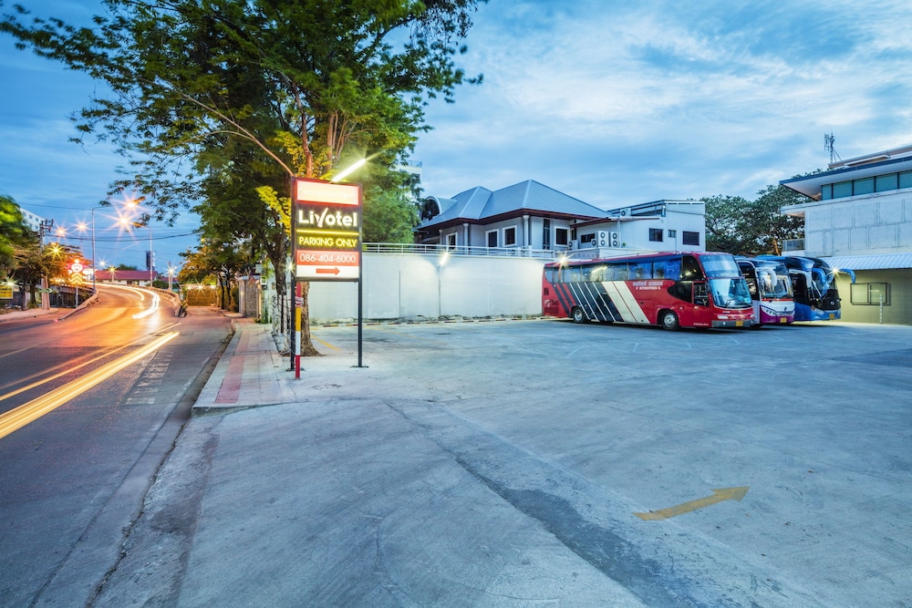 Livotel Hotel Lat Phrao Bangkok 61/65