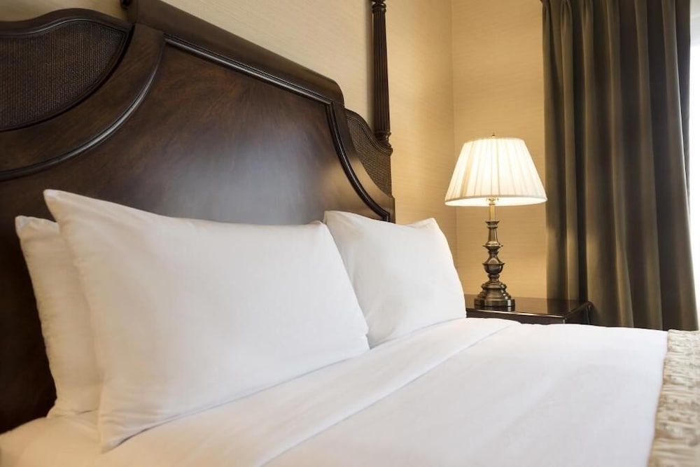 Ayres Suites Yorba Linda Anaheim Hills 9/43