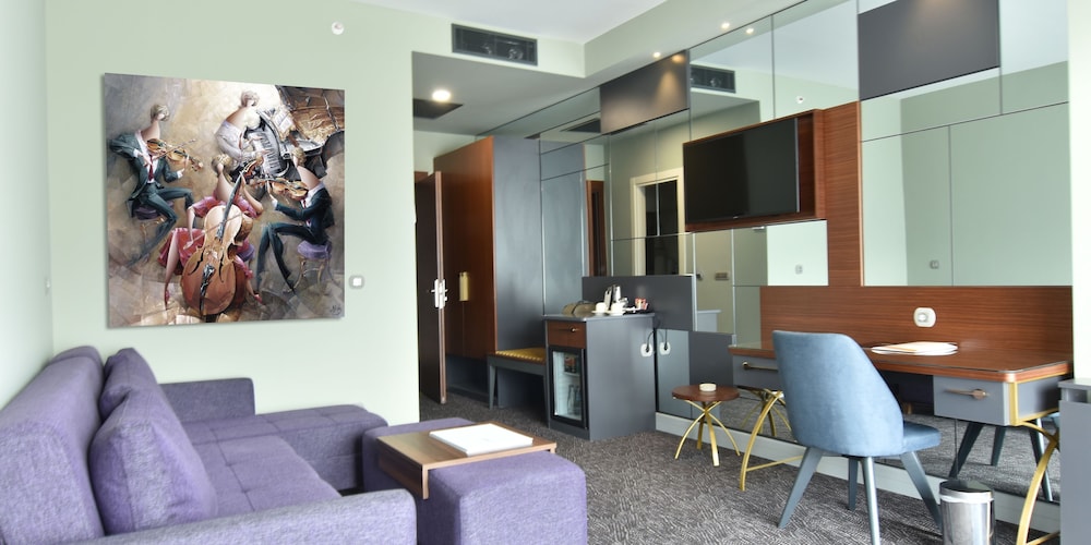 Capella Otel 29/42