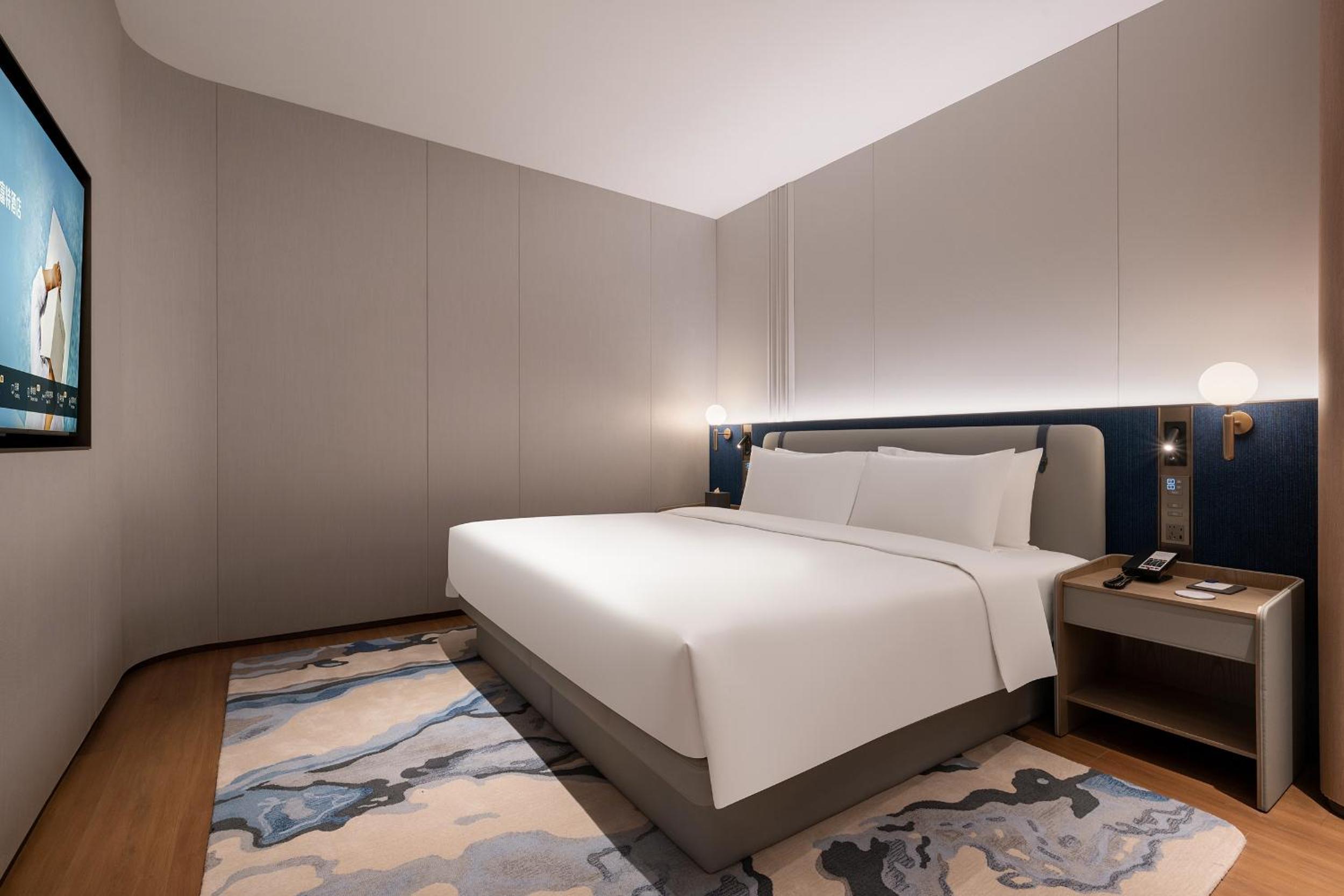 Executive, King Bed, Riverside، Novotel Zhoushan Luting 5/7