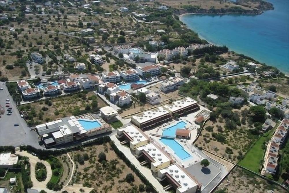 Island Blue Hotel 36/45
