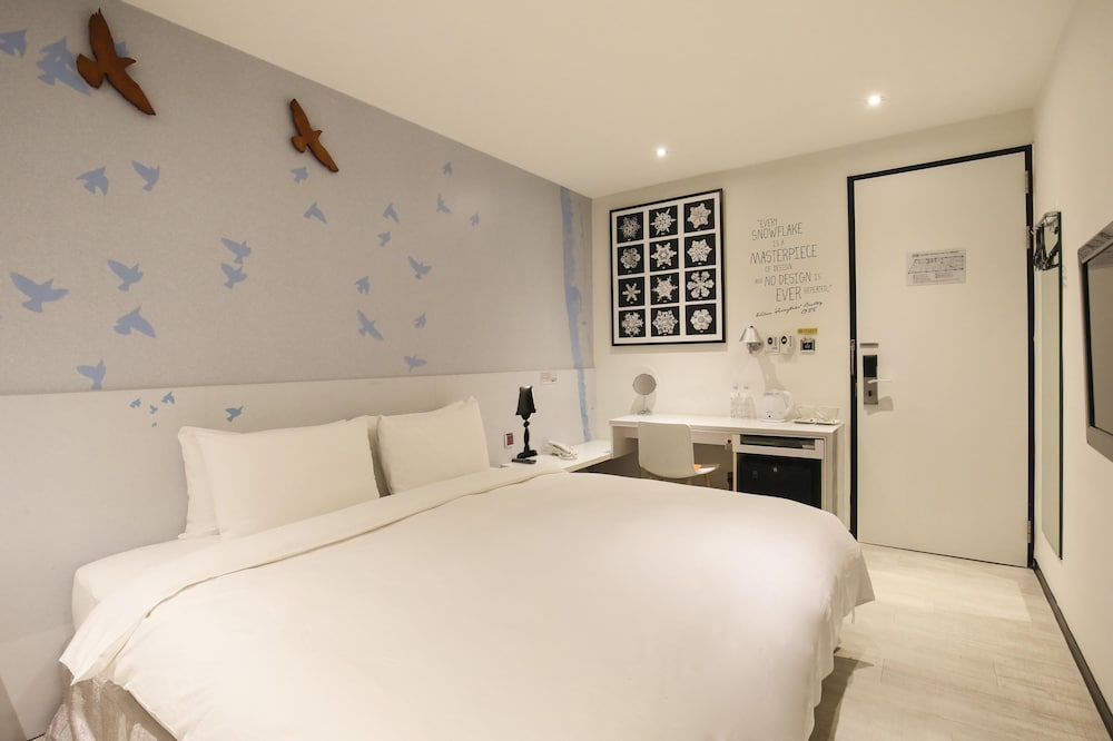 CityInn Hotel Plus Ximending Branch 23/55