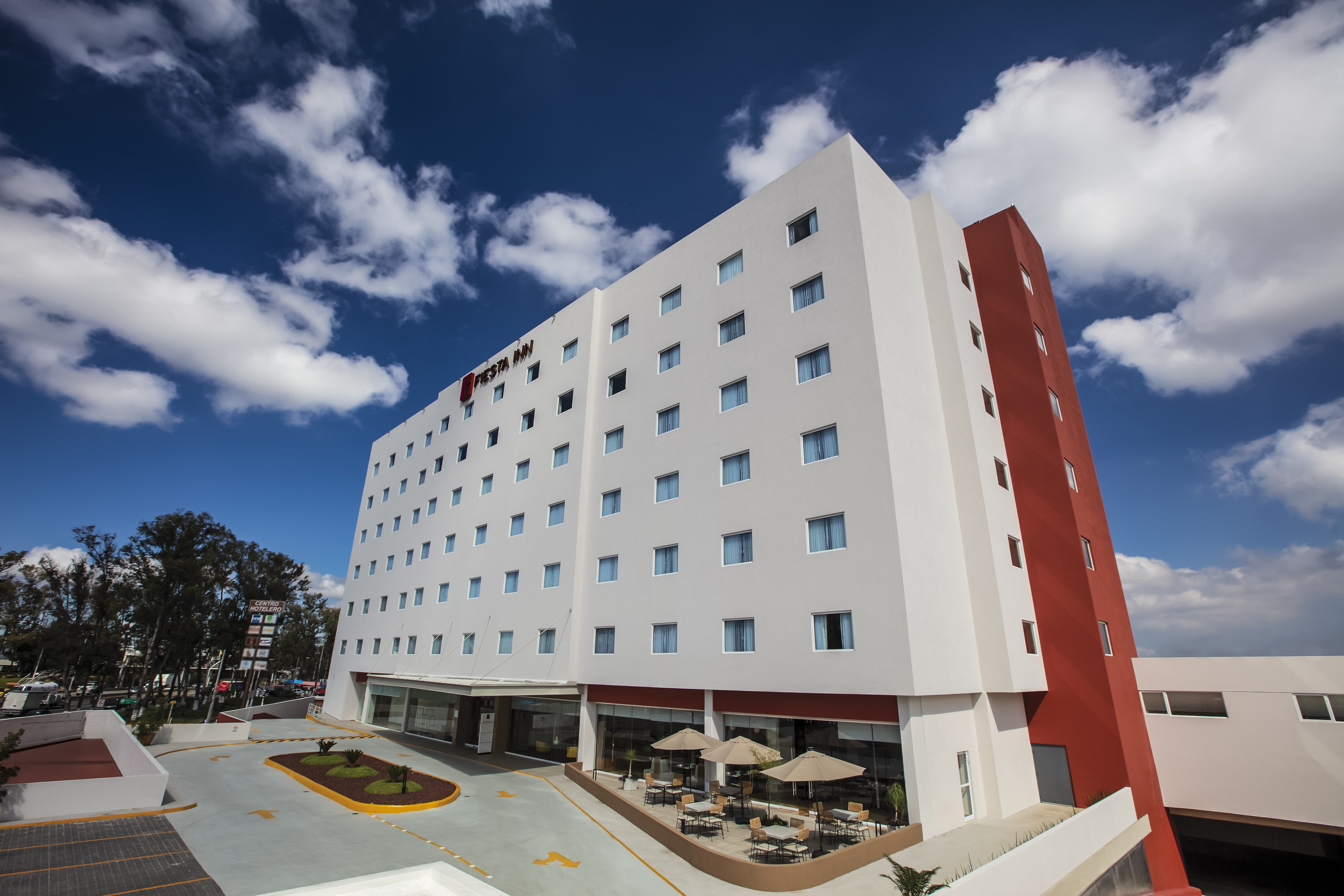 Fiesta Inn Guadalajara Periferico Poniente 1/63
