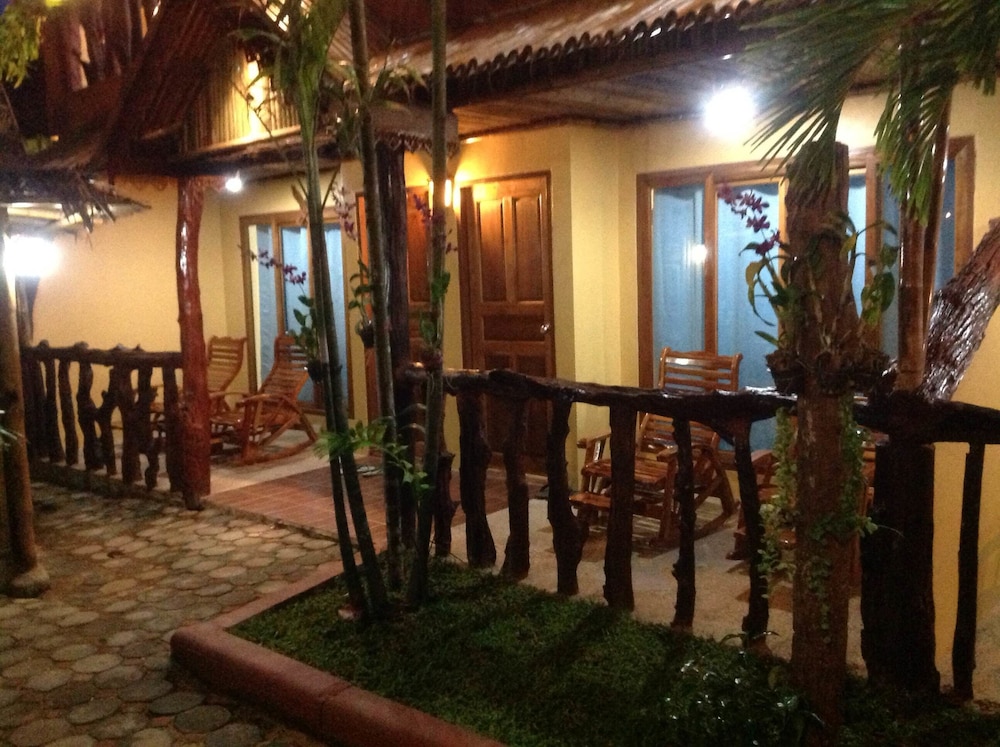 Ruan Mai Naiyang Beach Resort 62/76