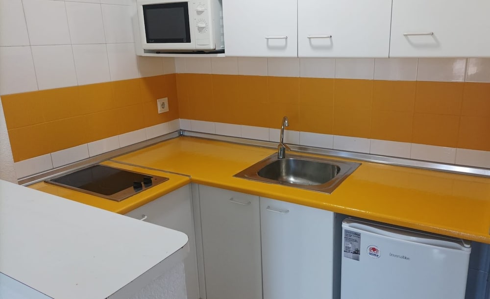El Velero Apartments 25/26