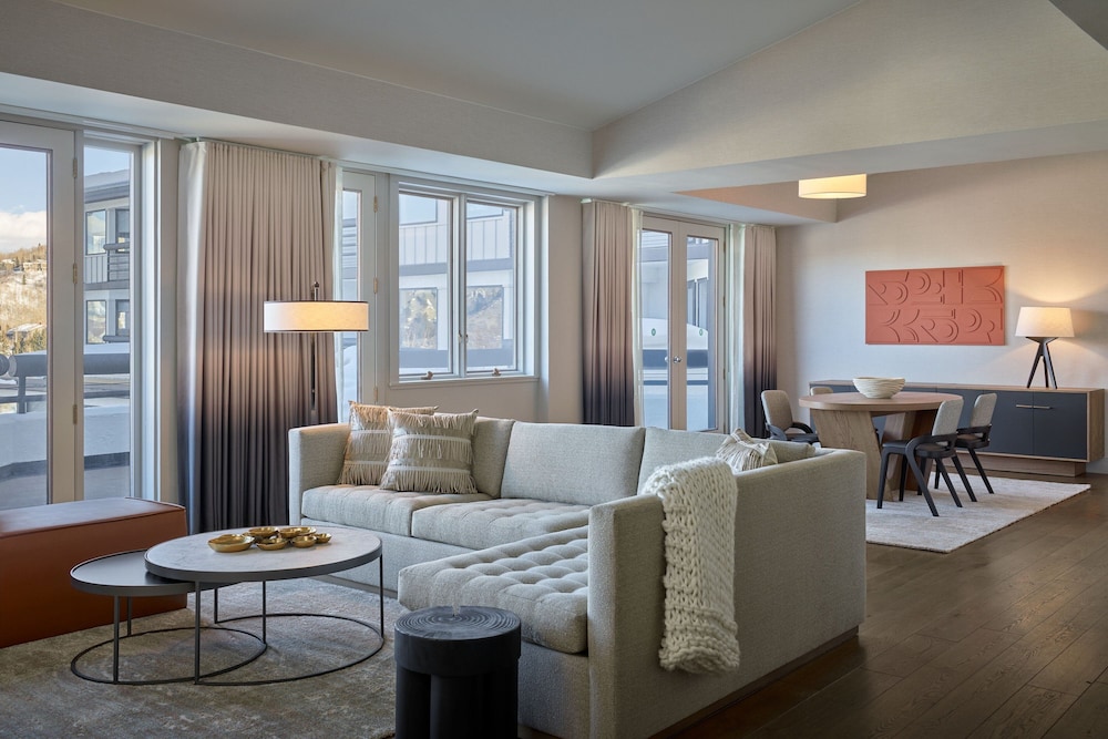 Viewline Resort Snowmass, Autograph Collection 25/44