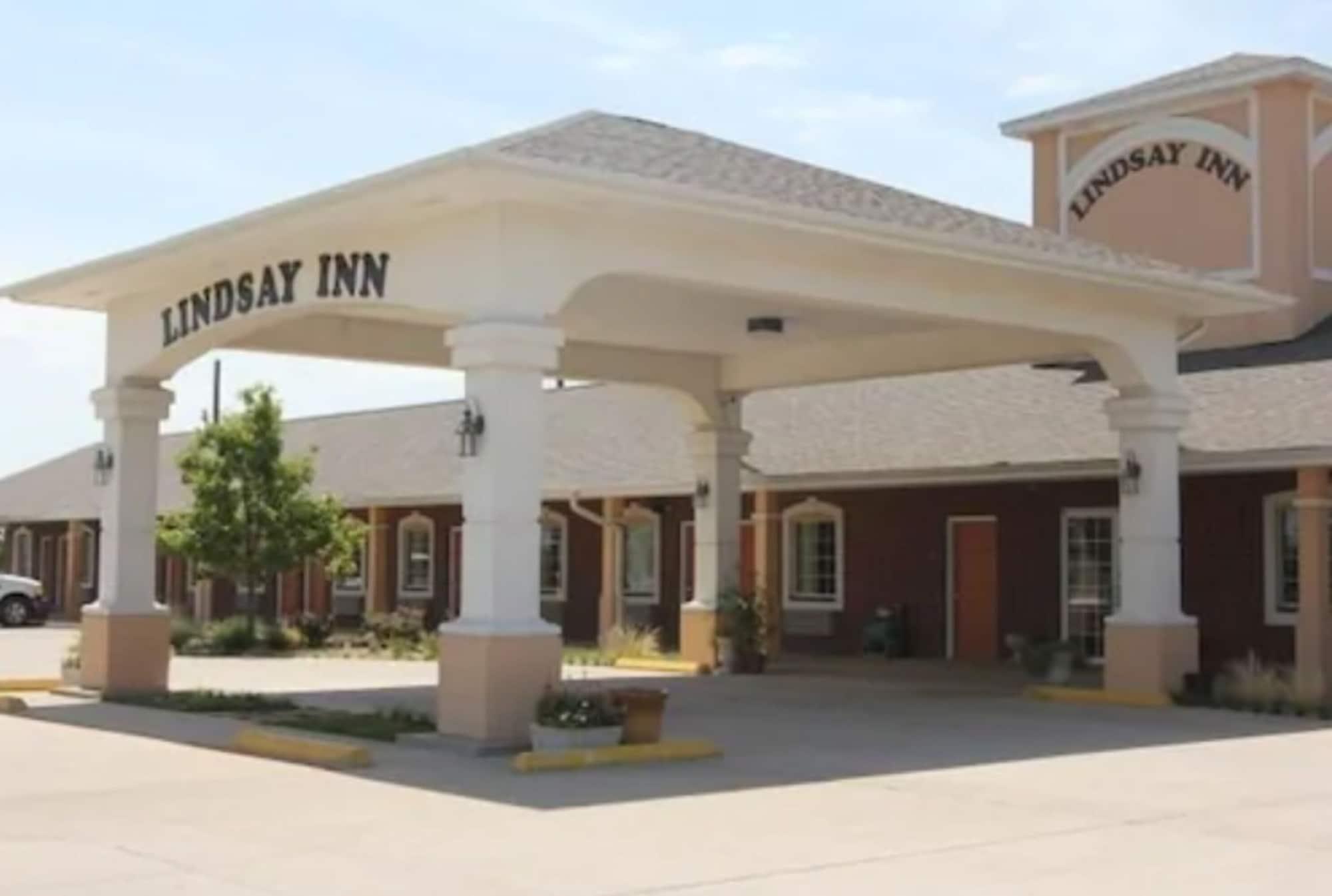 Lindsay Inn 4/24