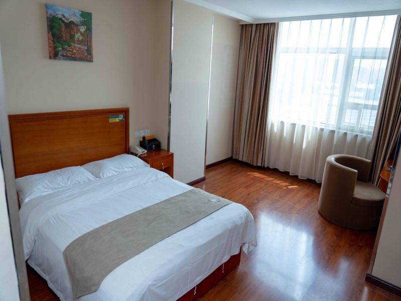 GreenTree Inn Tangshan Ring Road South Ring and Fuxing Road Express Hotel 10/41