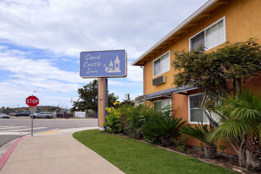Sand Castle Inn 55/59