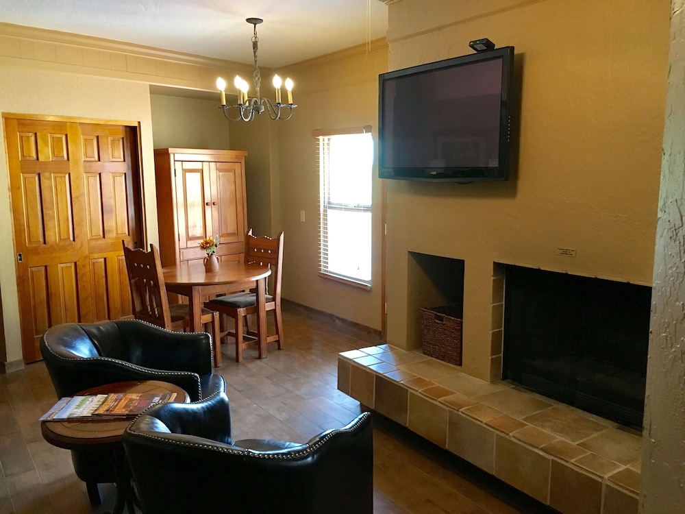 Gold Canyon Golf Resort & Spa 18/50
