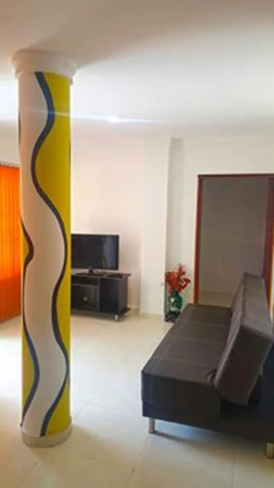 Apartamentos Turisticos Dona Flor 10/11