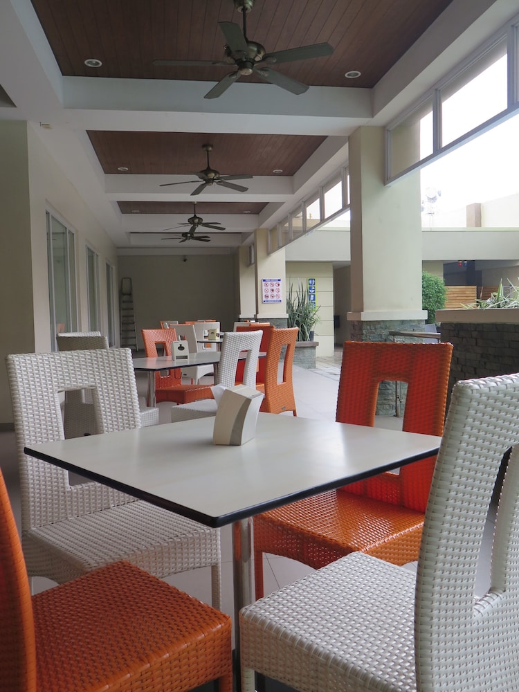 Circle Inn - Iloilo City Center 28/50