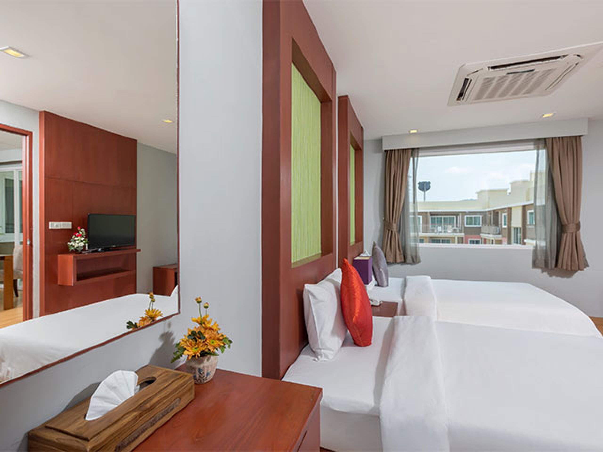 جناح جونيور بغرفتي نوم، Elite Suites Patong 5/8