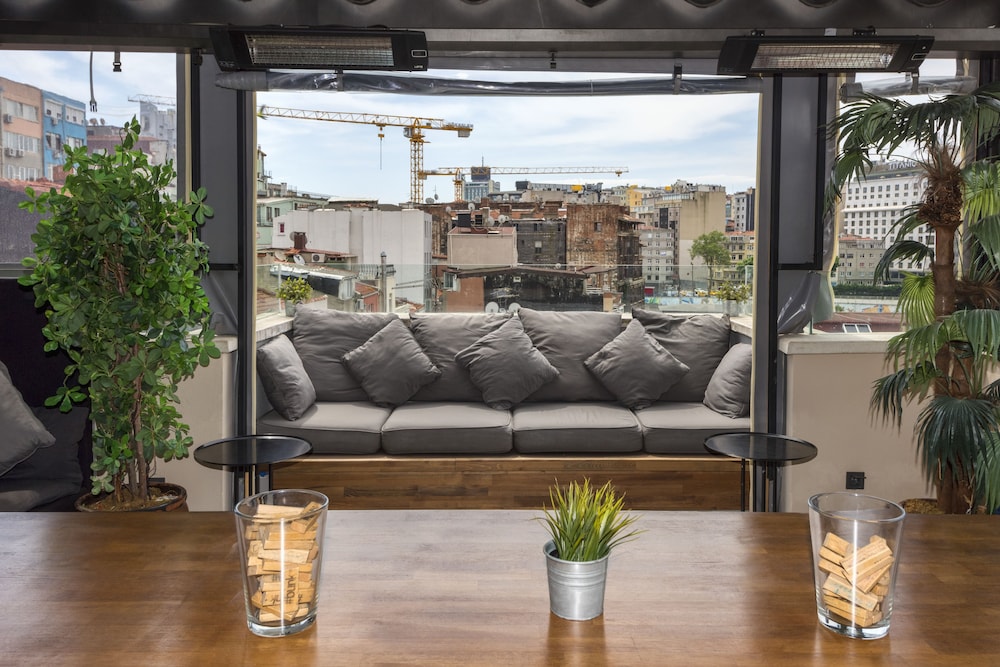 The Central House Istanbul Taksim 39/46