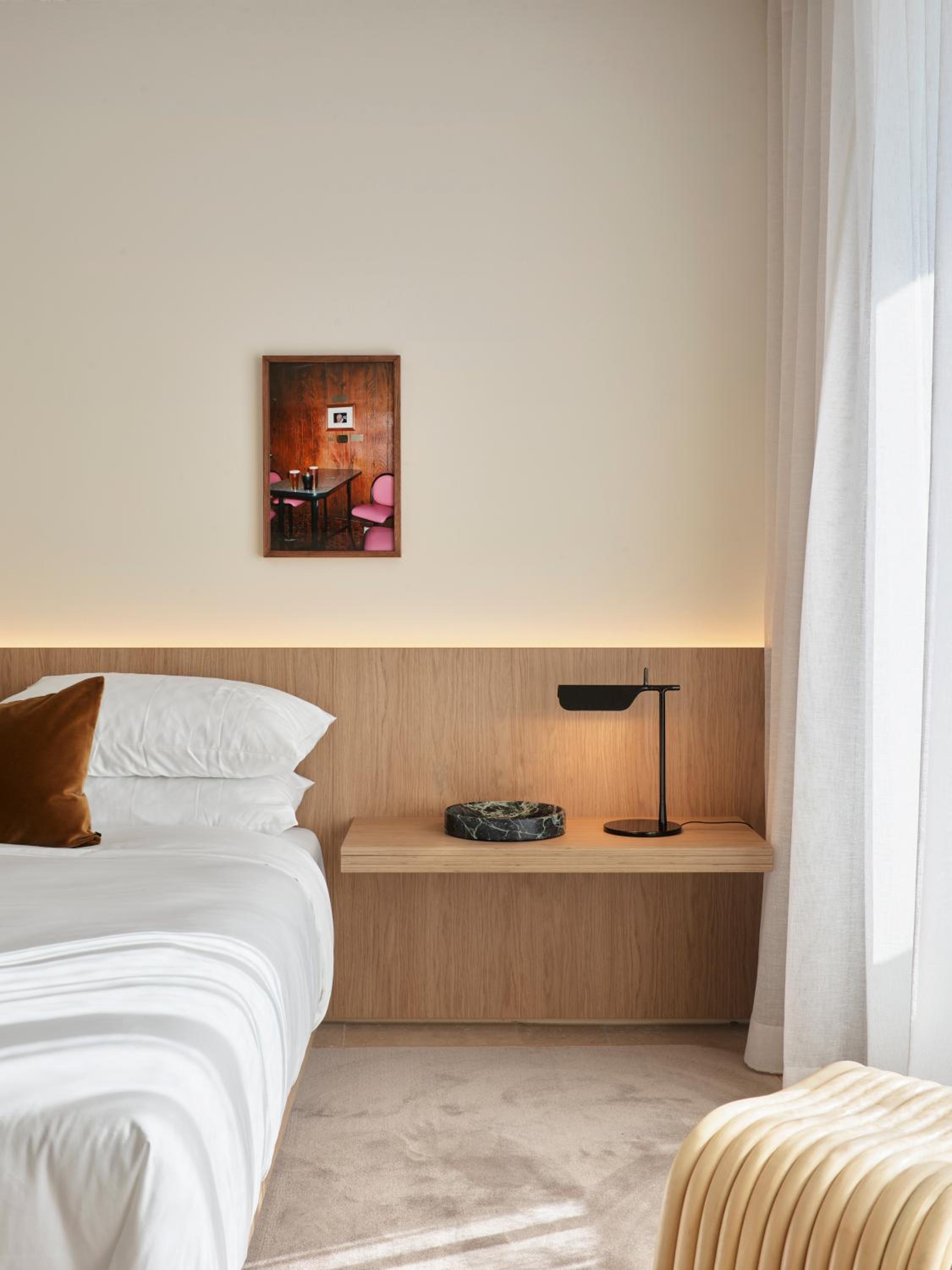 OXFORD, SUITE, TERRACE