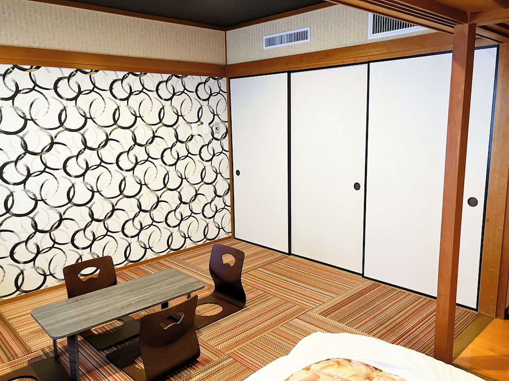 Hotel Livemax Budget Iyomishima 31/50