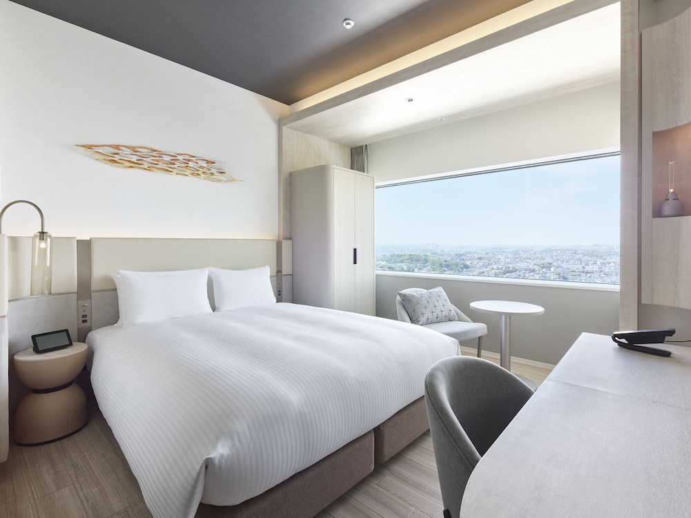 SUPERIOR, QUEEN BED, WASHING MACHINE