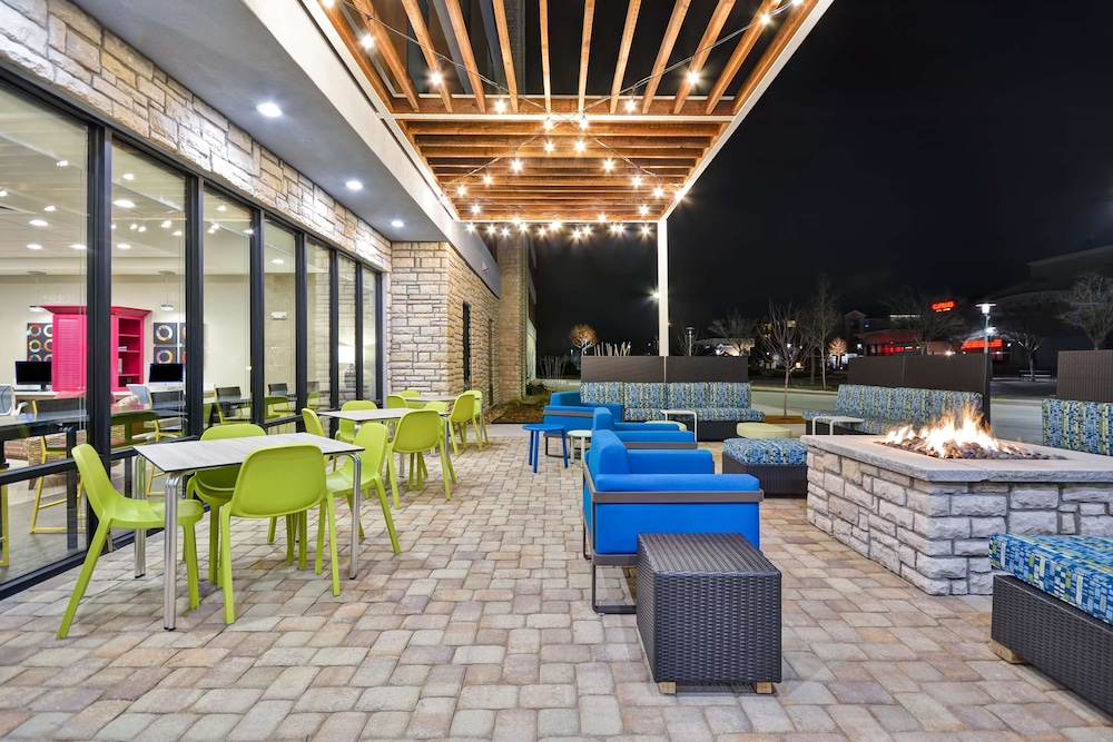 Home2 Suites By Hilton Fairview/Allen 7/56