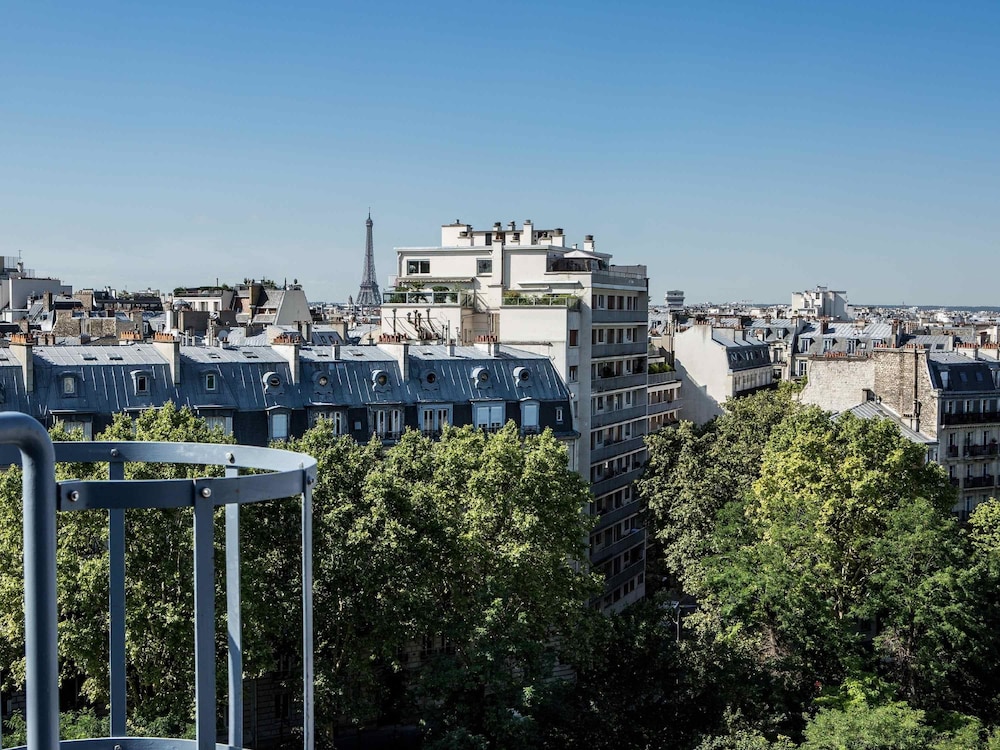 Mercure Paris 17 Batignolles 65/71