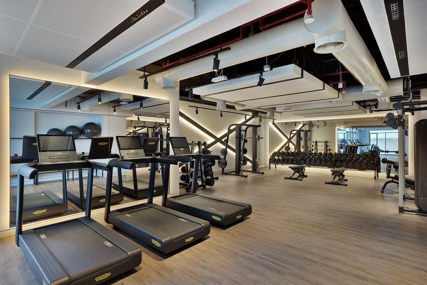 DoubleTree by Hilton Abu Dhabi Yas Island Residences 24/45