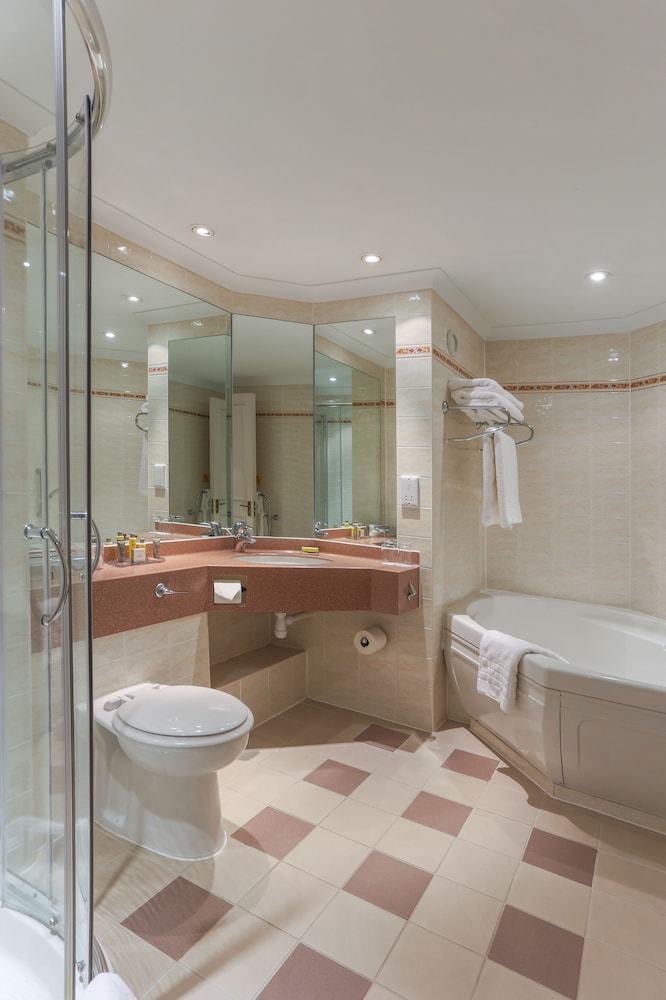 Dalmahoy Hotel Country Club 24/72