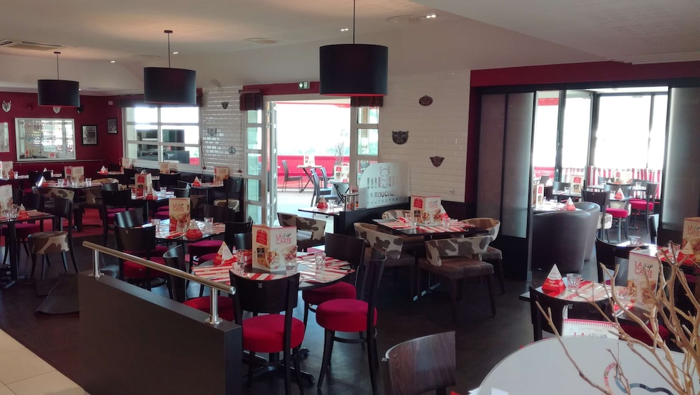 Hotel Kyriad Quimper Pont L Abbe 35/45