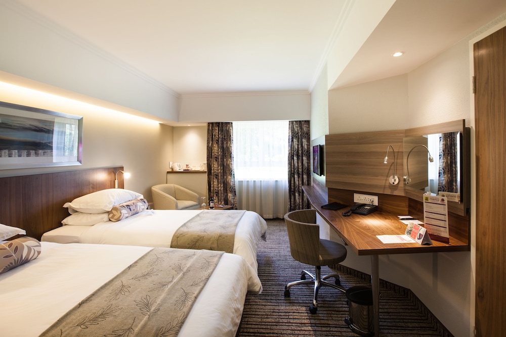 City Lodge Pinelands 12/38