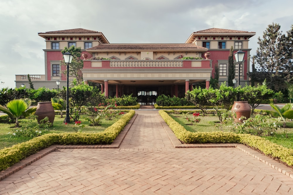Lake Victoria Serena Golf Resort and Spa 8/69