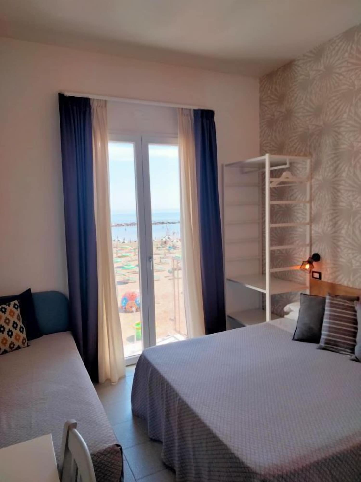 Economy, Triple, Sea View