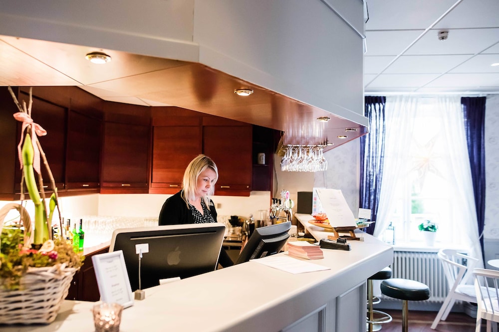 Nynasgarden Hotell & Konferens 2/50