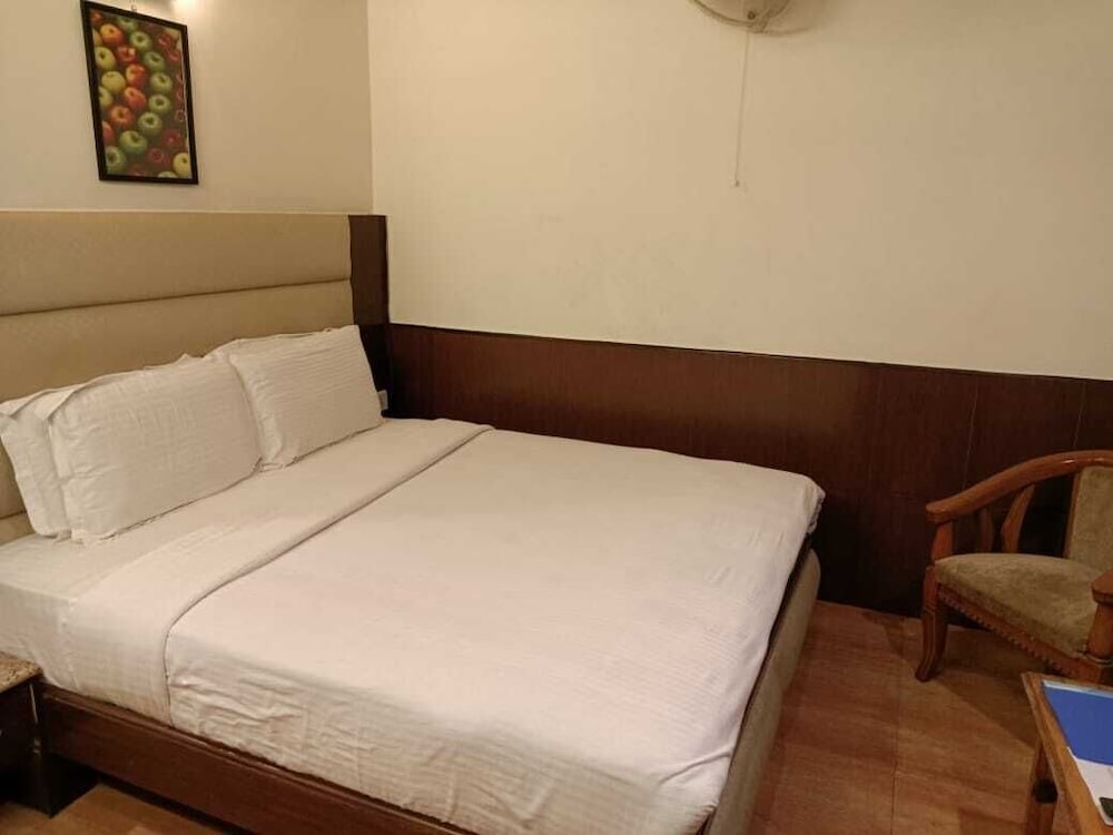 Hotel Kapil 7/66